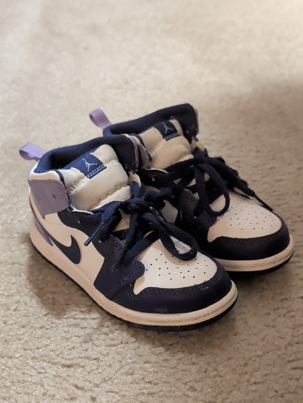 Nike Jordan Kids' Mid-Top Sneakers in White & Purple